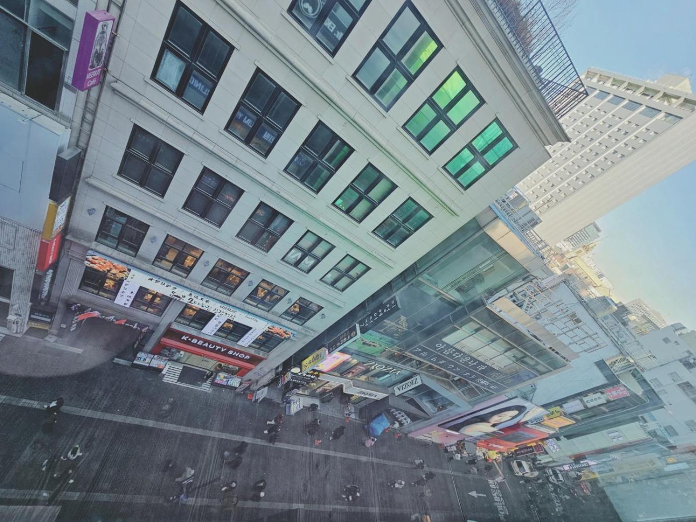 Ekonomy Myeongdong Premier Hostel